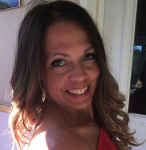 Meet your Posher, Leslie